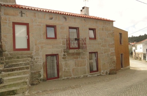 Mangualde House | Casas d Aldeia Turismo Rural