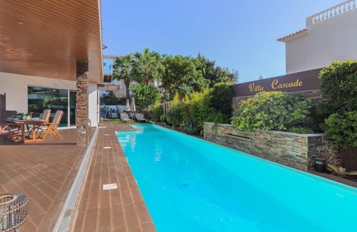 Mato Serrao House | Cascade House, Luxury Vila in Carvoeiro