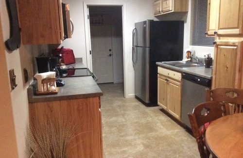Southeastern Villa | Casita 3 blocks from downtown! Very clean !