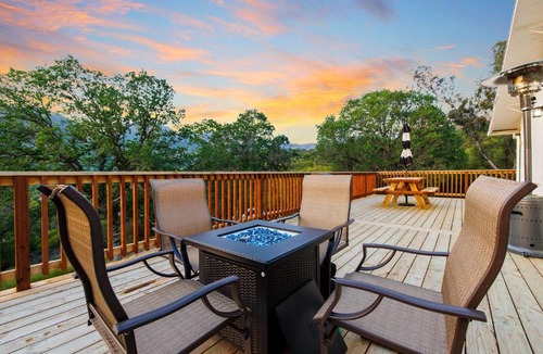 Three Rivers House | Casita 3 Rios Secluded Mountain Top Home Minutes to Sequoias & Kings Canyon