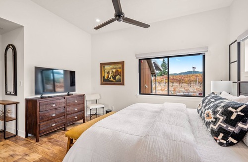 Paso Robles Wine Country Other | Casita Oso Libre- Stay on the Vineyard!