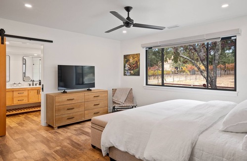 Paso Robles Wine Country Other | Casita Oso Libre- Stay on the Vineyard!