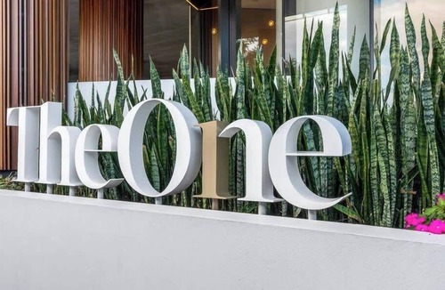 Brisbane Central Business District Apartment | CASSA ONE - Luxurious Urban Living w/Riverview