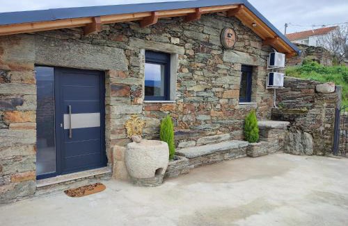 Bomfim House | Castas D'ouro Guest House