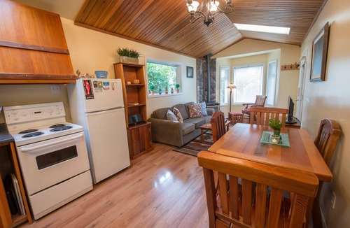 Tofino Cottage | Cedar Shack Cottage with Private Hot Tub - steps to Chesterman Beach