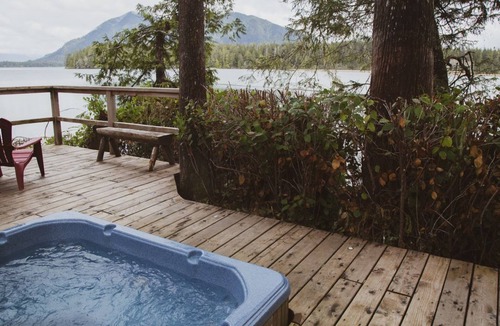 Tofino House | CedarView House, Tofino B.C.