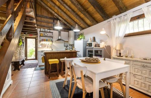 Sever do Vouga Ski Chalet | Cedrim Hillside