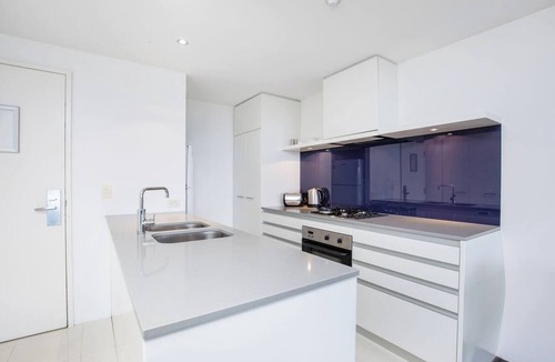 Surfers Paradise Apartment | Central and Scenic Riverside Retreat at Surfers