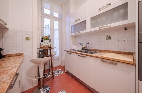 Baixa Apartment | Central Apartment 2BR/2BA | Balcony | Lift in Baixa