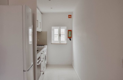 Coimbra City Centre Apartment | Central, quiet and cozy T1 (self check in)