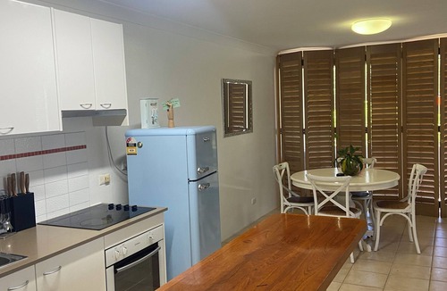 Miami Apartment | Centrally Located Coastal Getaway – Walk to Beaches, Cafes & More