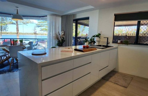 Caloundra Resort | Cerulean Beachfront - Unit 1