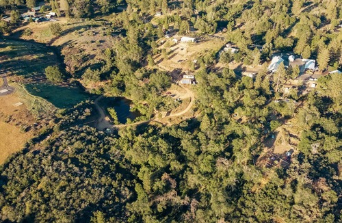 Pinehurst Apartment | CG04 Large 25X40 ft. Campsite/Shower - Kings Canyon & Sequoia NP