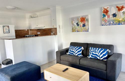 Broadbeach Apartment | CHA Private Apts Aruba Beach