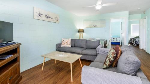 Bongaree House | Charm and Comfort