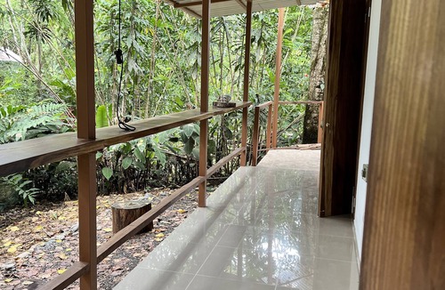 Chiguata House | Charming 2 bedroom house with fiber optic in cocles Puerto Viejo de Talamanca