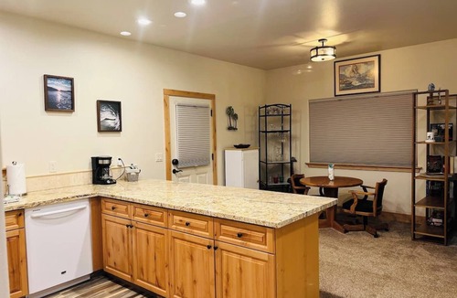 Minden Apartment | Charming 1-bedroom apartment with WiFi, AC in rural Minden