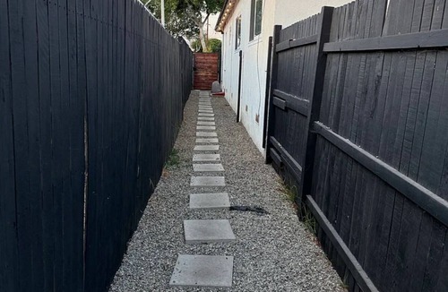 East Whittier House | Charming 1-bedroom house with AC in welcoming Whittier