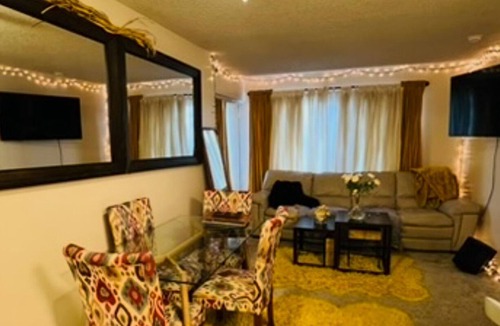 Wilshire Apartment | Charming 1-bedroom apartment in marvelous Los Angeles with WiFi, AC