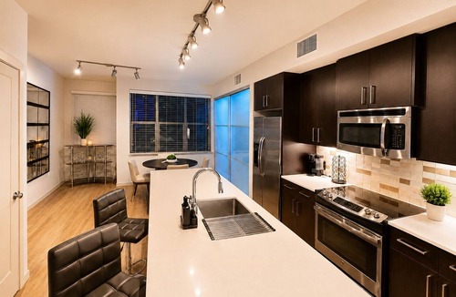 Sacramento House | Charming 2-bedroom townhome with AC in perfect West Sacramento