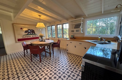 Santa Ynez Cottage | Charming 2-bedroom cottage on private vineyard estate in Santa Ynez