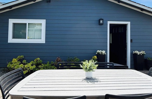 Montara Cottage | Charming 2-bedroom cottage less than one mile to Montara beach