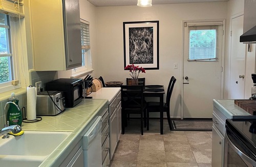 Santa Barbara House | Charming 3-bedroom house in wonderful Santa Barbara