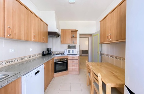 Funchal Apartment | Charming apartment in a quiet area with a pool