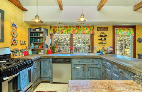 Arroyo Grande House | Charming Arroyo Cottage walking distance from Old Town Arroyo