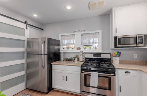 Camelback East House | Charming Bungalow in the heart of Phoenix/Biltmore area.