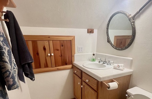 Cedar Ridge Cabin | Charming craftsman cabin in the woods, rustic and remote, pet friendly.