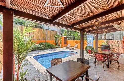 Potrero House | Charming Duplex in Playa Potrero Surfside Community, with a Private Pool, Cozy Interior and Walkable Access to the Beach