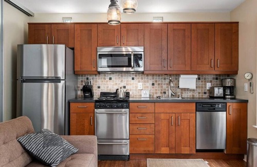 South Park Apartment | Charming Junipera Studio in Prime Location (A)