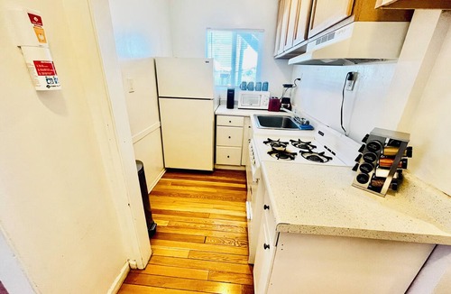 City Heights Apartment | Charming North Park Apartment 2beds w/Office Private Yard, Onsite Parking & Pets