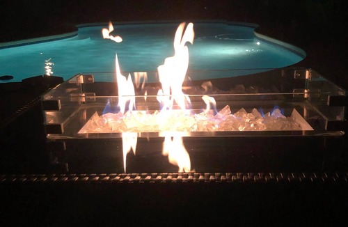 North Las Vegas House | Charming Private Oasis- Approx 10 min to strip, Arcade Machine,FootMassagers