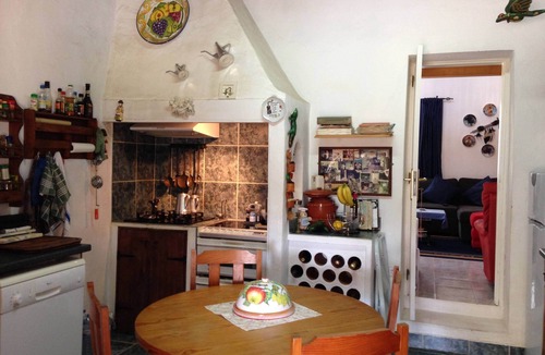 Sao Clemente House | Charming Rustic Farmhouse with Private Pool is a Perfect Rural Retreat