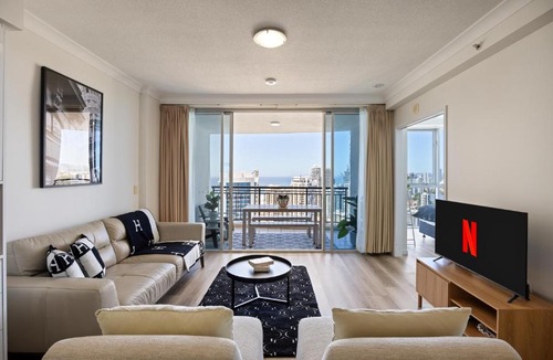 Surfers Paradise Apartment | Chevron Renaissance High Floor Ocean Views- Mojo Stays