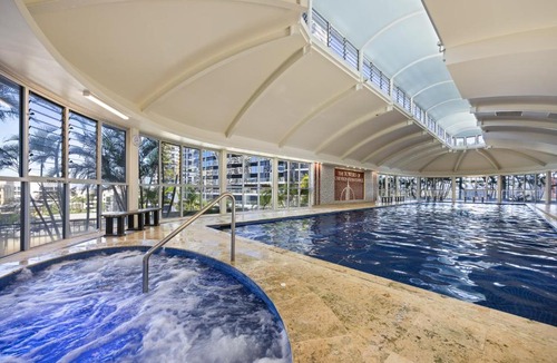 Surfers Paradise Apartment | Chevron Renaissance High Floor Ocean Views- Mojo Stays