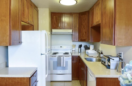Redwood City Apartment | Chic 2 BDR apartment in Redwood City, CA