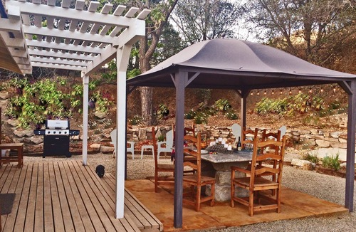 Three Rivers House | Chic Historic Cottage in the Heart of 3 Rivers-close to SNP, Hot Tub, Love dogs!