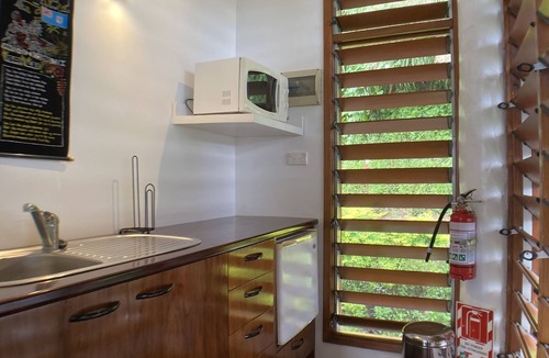 Savusavu Villa | Chic Serene & Secluded Beachfront Villa - Your Own Private Resort