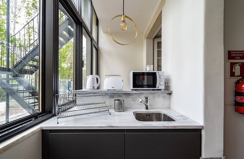 Sete Rios Apartment | Cilantro Apartment, Wifi, Terrace !New!