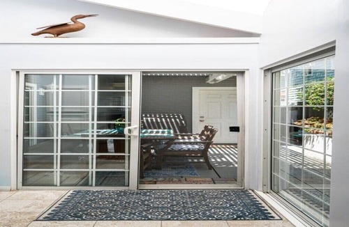 Balboa Island House | Classic Beach House 1 block off the Main Drag!