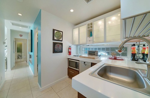 Tahquitz River Estates House | CLASSIC MEETS CONTEMPORARY - Guest House in high-end Private Mini-Estate