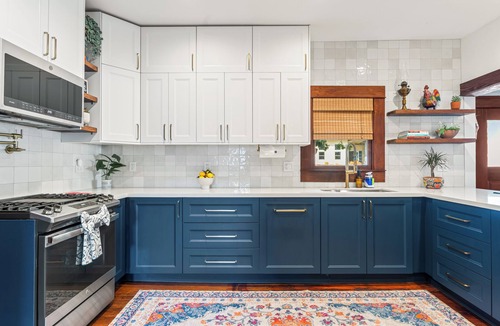 City Heights House | Classic San Diego Home Outdoor Lounge + Vintage Charm | Casa Craftsman