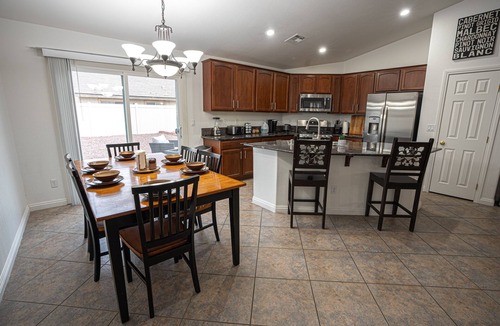 North Las Vegas House | ★ Clean & Cozy Ultra-Spacious ★ 4Bed 2Bath in North Las Vegas!