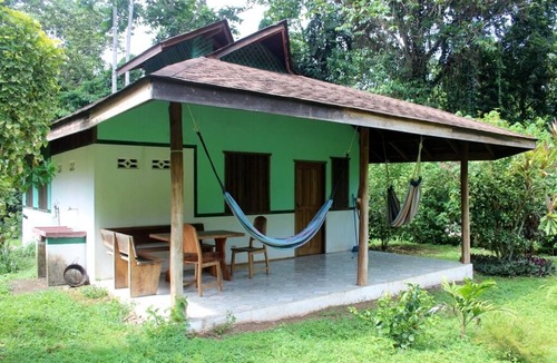 Cahuita Cabin | Close to the beach! Cabina C 1 for up to 5 people. Fully equipped kitchen!