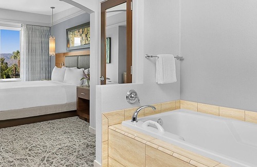 Palm Desert Resort | COACHELLA 2027! Spacious luxury 2BR/2BA at Marriott Desert Springs Villa