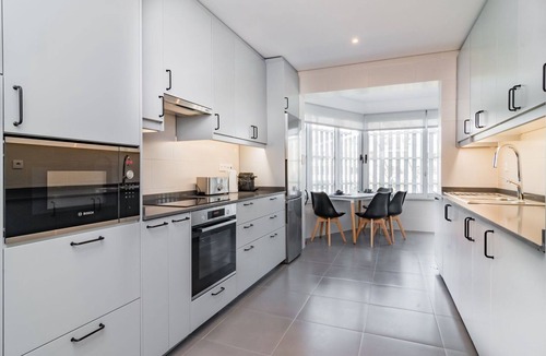 Oeiras Apartment | Coastal Charm by LovelyStay