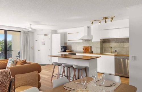 Marcoola Apartment | Coastal Drift - Beach Access, Pool, Spa, Gym